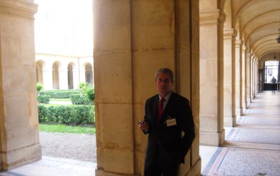 dire les nuits d'OubliEs dans la lumière des pierres