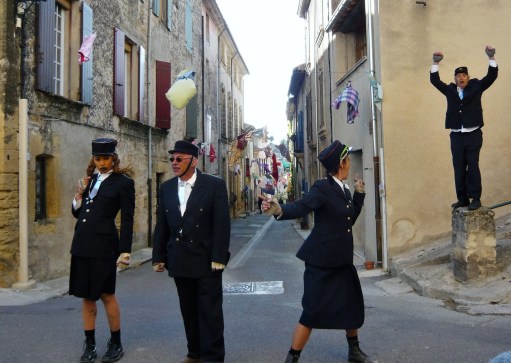 un vrai service d'ordre