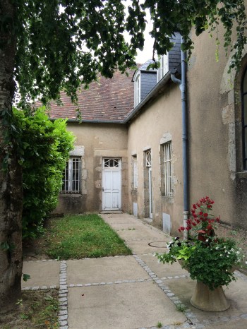 1 un espace si délicieusement provincial.jpg