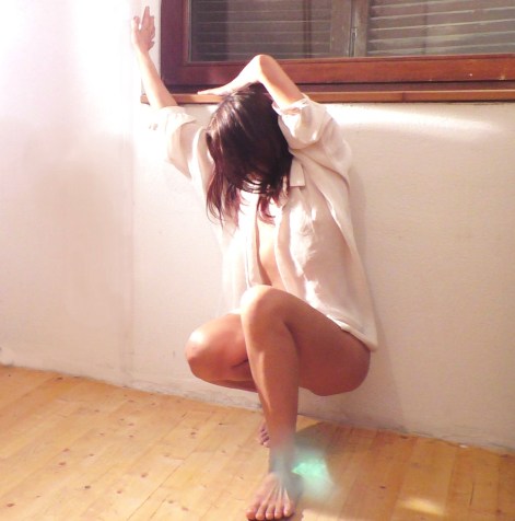 6 Elle descend de son cadre .jpg