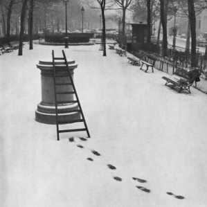 spo-socle-abandonne-photo-rene-maltete-citevpar-jeanne-mamlont