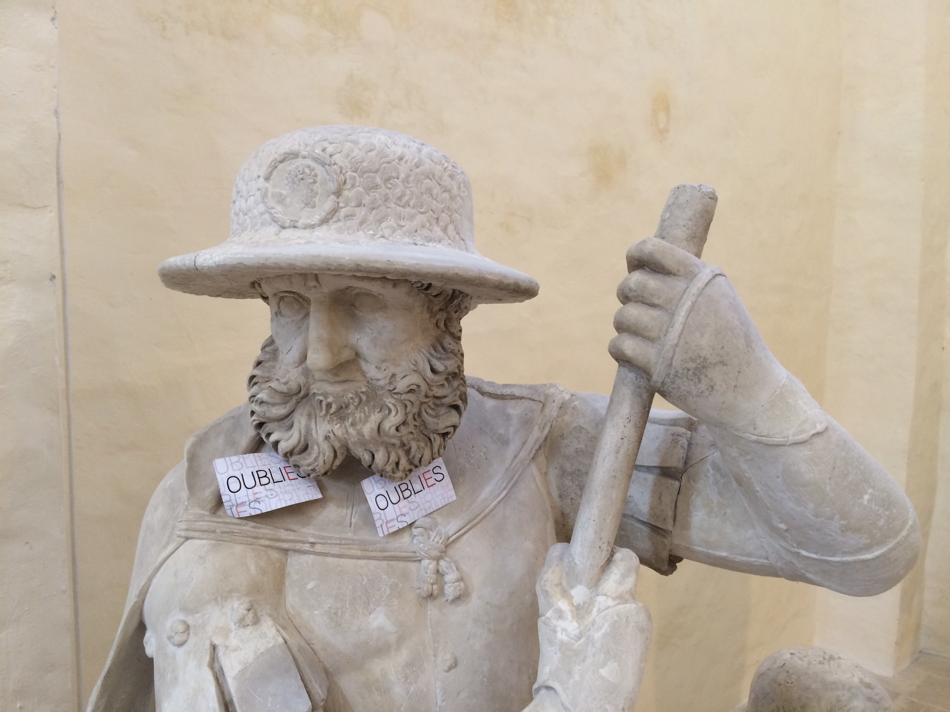 EA32E35E-F8ED-47B2-8566-71B02A637DD0